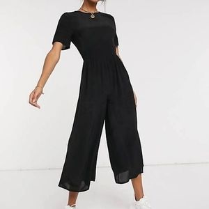 ASOS DESIGN Black Jumpsuit Wide Leg Size 0